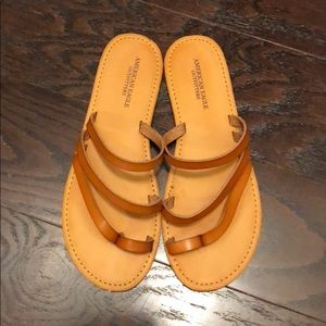 American eagle sandals
